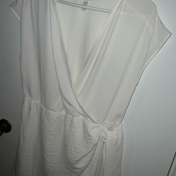 Leith Mini Wrap Dress - Picture 8 of 9